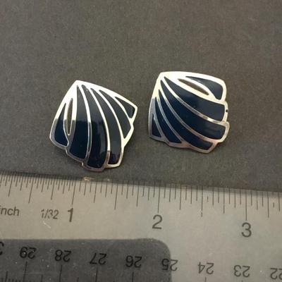 Vintage Silver-tone blue enamel square stud earrings