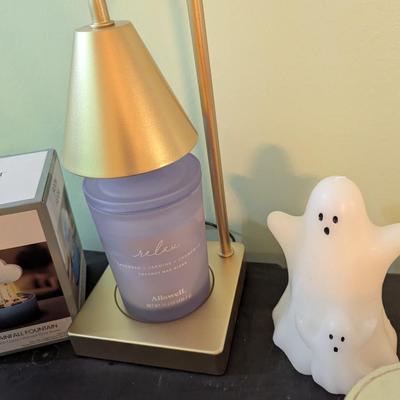 Decorative Candles & Lighters (SB)