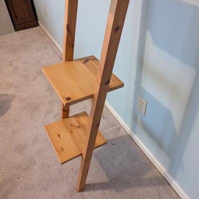 4 -Tier Wooden Ladder Shelf (SB)