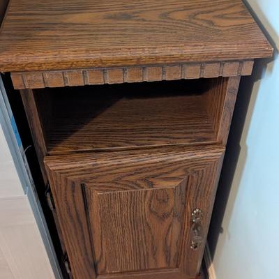 Wooden End Table (SB)