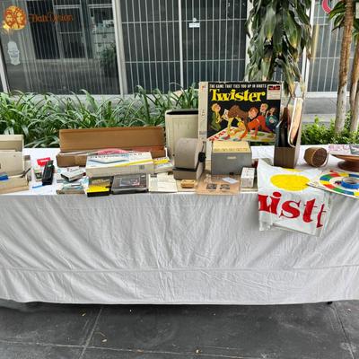 Office Supplies Twister no box, Vintage office rolladex, New old stock metal file box