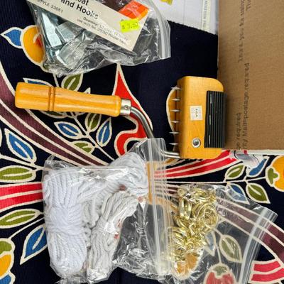Needlework kits and yarns, Collection of hand needles, wooden needle holders, sewing kits
