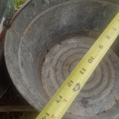 Large Galvanized Washtub and Galvanized Pail