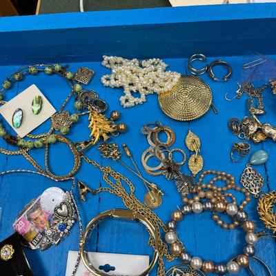 Lot of Costume Jewelry #2 (B2)