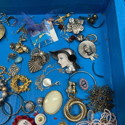 Lot of Costume Jewelry #2 (B2)