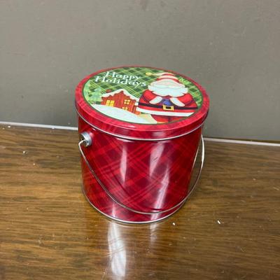 Happy Holidays Christmas Tin