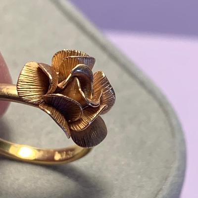 14k Gold Floral Design Estate Ring - Size 4