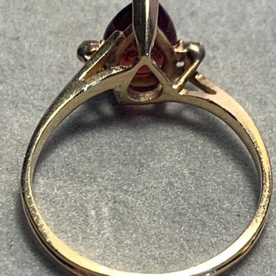 14k Gold Ruby w/ Diamonds Estate Ring 2.1 grams Ring Size 7