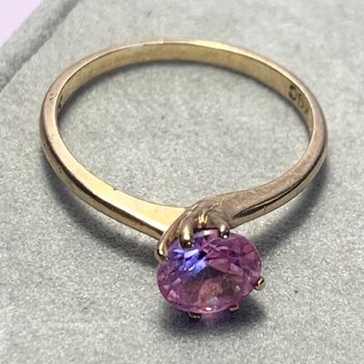 10k Gold Estate Ring - 1.5 grams - Ring Size 5.5