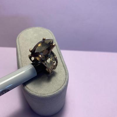 Large 14k Estate Ring w/ Amber Stone 6.2 grams - Ring Size 7