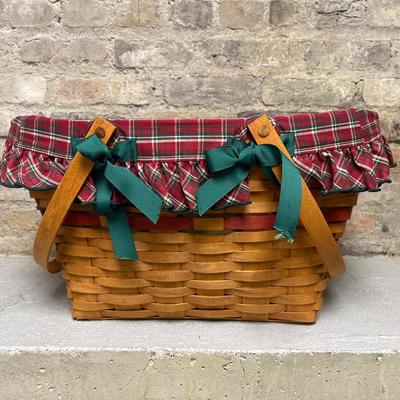 Sale Photo Thumbnail #239: Enormous 1992 basket with Plaid Liner