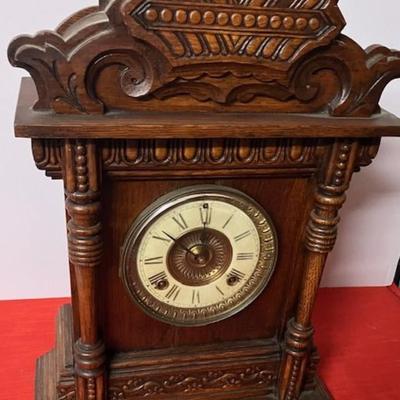 Vintage Mantel Clock
