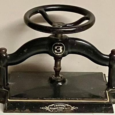 Antique Cast Iron Book Press
