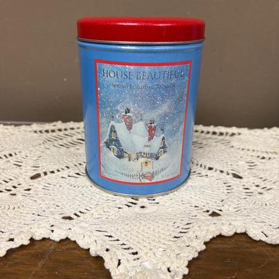 Nice House Beautiful Christmas Tin