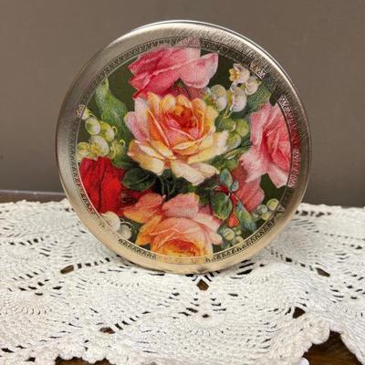 Round Rose Christmas Tin