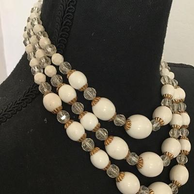 Beautiful, vintage, multi layered White bead & faux glass choker style statement, necklace,