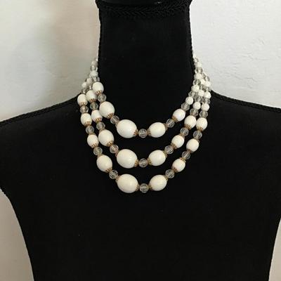 Beautiful, vintage, multi layered White bead & faux glass choker style statement, necklace,