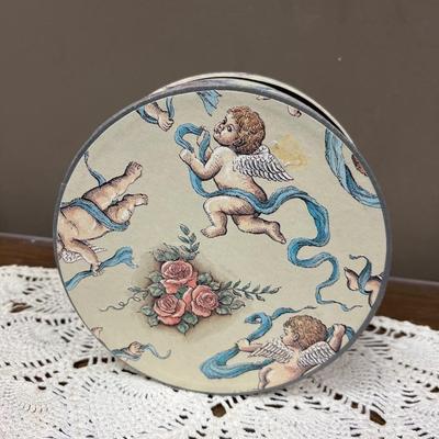 Round Cupid Box with Tissue Paper