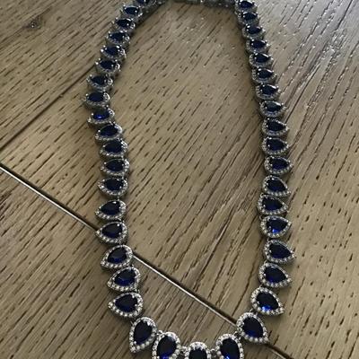 Beautiful, elegant necklace