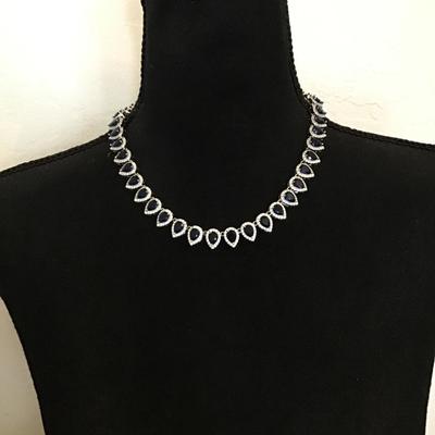 Beautiful, elegant necklace