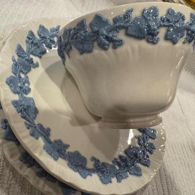 Queensware - Lavender on Cream. 12 piece teacup & saucers. Teacups in original 2-tiered packing case.