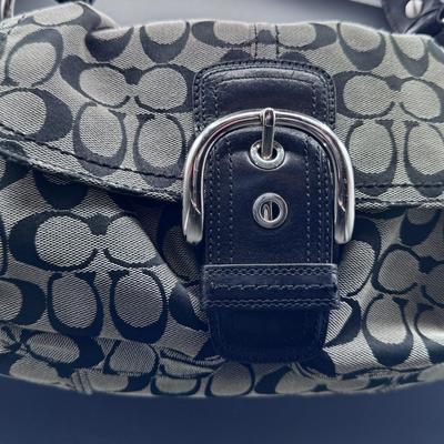 Vintage Y2K Coach SoHo Double Pocket Purse