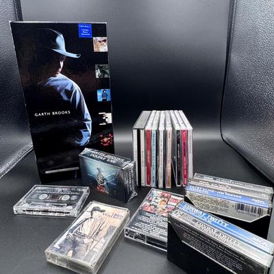 Garth Brooks & Friends - CD/Cassette Bundle (Various Artists)