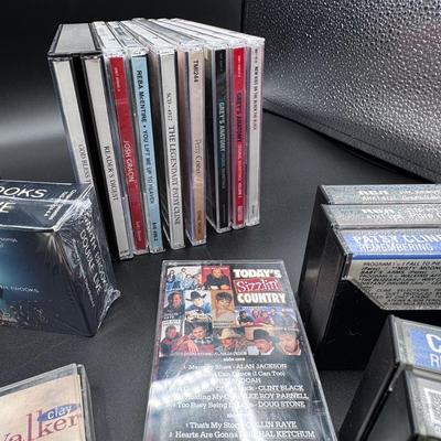 Garth Brooks & Friends - CD/Cassette Bundle (Various Artists)