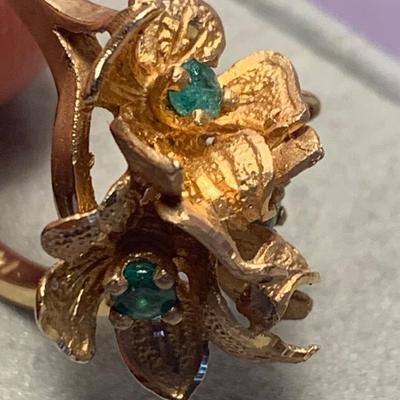 14k Gold Floral Estate Ring 4.4 grams Ring Size 4.5