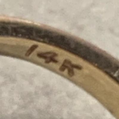 14k Gold Floral Estate Ring 4.4 grams Ring Size 4.5