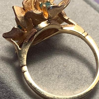 14k Gold Floral Estate Ring 4.4 grams Ring Size 4.5