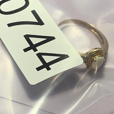Estate Ring - Size 8
