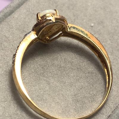 Estate Ring - Size 8