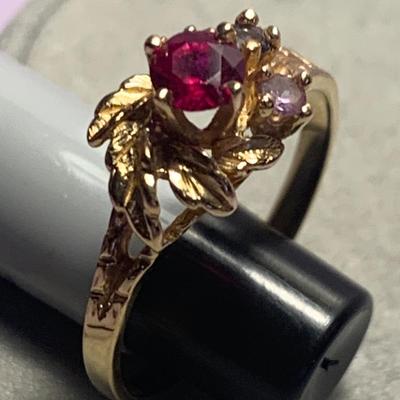 14k Gold Ruby & Diamonds Estate Ring Size 7