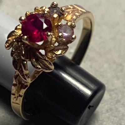 14k Gold Ruby & Diamonds Estate Ring Size 7
