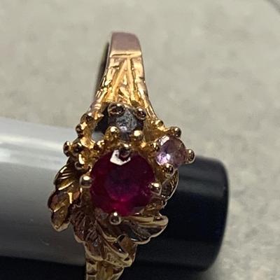 14k Gold Ruby & Diamonds Estate Ring Size 7