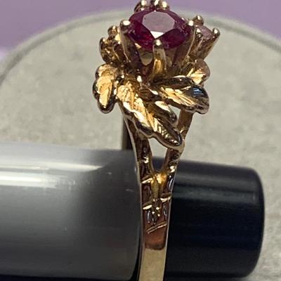 14k Gold Ruby & Diamonds Estate Ring Size 7