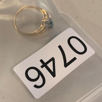 14k Fold Emerald & Diamond Estate Ring Size 6