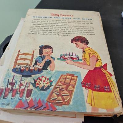 Cookbooks Recipes for Air Fryers, Soups & Stews (SB)