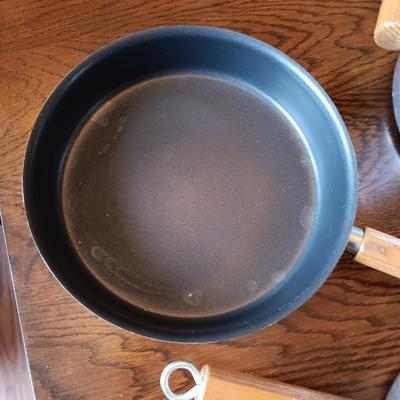 COOKWARE, WEAREVER BAKING PAN AND MORE