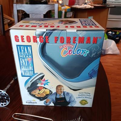 TRAMONTINA CUTLERY SET, NEW GEORGE FOREMAN GRILL AND SOME KITCHEN UTENSILS