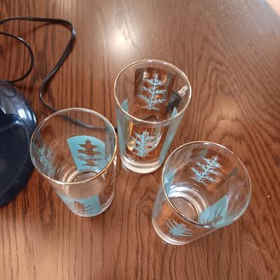 CAMBRIDGE FLATWARE FOR 6, RETRO GLASSES AND RIVAL MILKSHAKE MAKER
