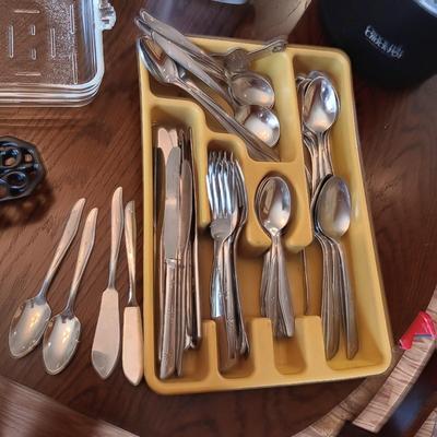 SMALLER CROCK POT, 2 SETS OF FLATWARE, SHAKERS AND BAKEWARE