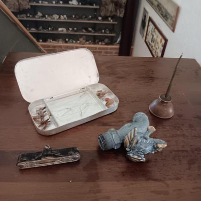 BRASS FROG HOSE SPIGOT, BOX OF FISHING FLIES, AN OLD LEVEL AND SMALL COPPER OIL CAN