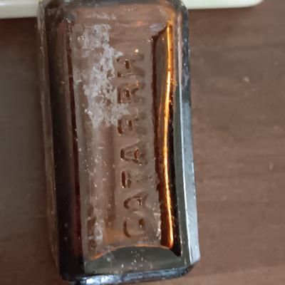 2 ANTIQUE BOTTLES, TRINKET BOXES AND GLASS LIKE ROCK