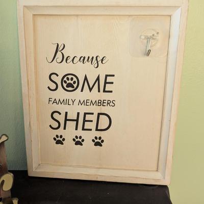 Dog Hanging Wall Art & Picture Frame (SB)