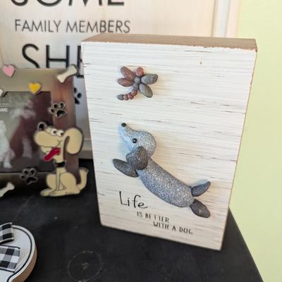 Dog Hanging Wall Art & Picture Frame (SB)