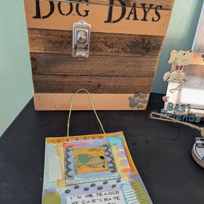 Dog Hanging Wall Art & Picture Frame (SB)