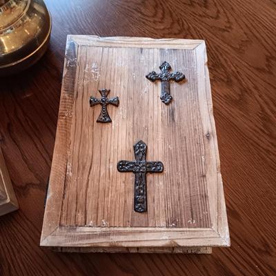 WOODEN BIBLE BOX AND SMALL WOOD TRUNK LIKE BOX PLUS BRASS SPITTOON AND PLANTER
