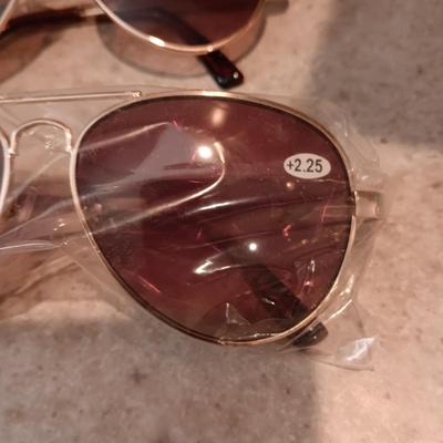 THERMAL IMAGER NF-521, SUNGLASSES READERS, NIKON DIGITAL CAMERA